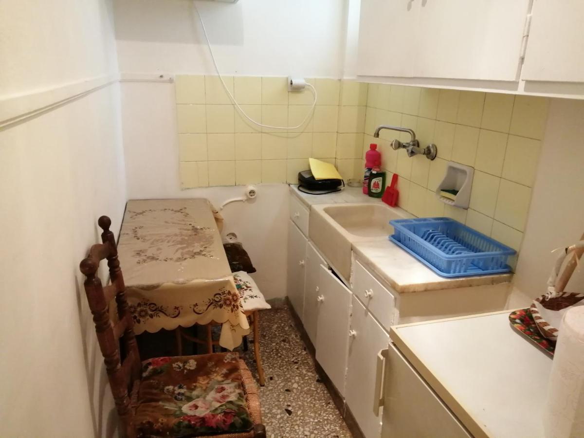 Apt. Patision And Metro Apartman Athén Kültér fotó